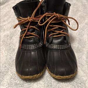 L.L. Bean Black Duck Boots Classic Design